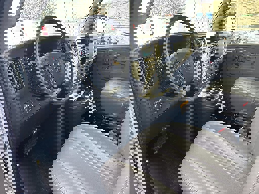 New 2025 Chevrolet Express 2500 w/ Driver Convenience Package image 17