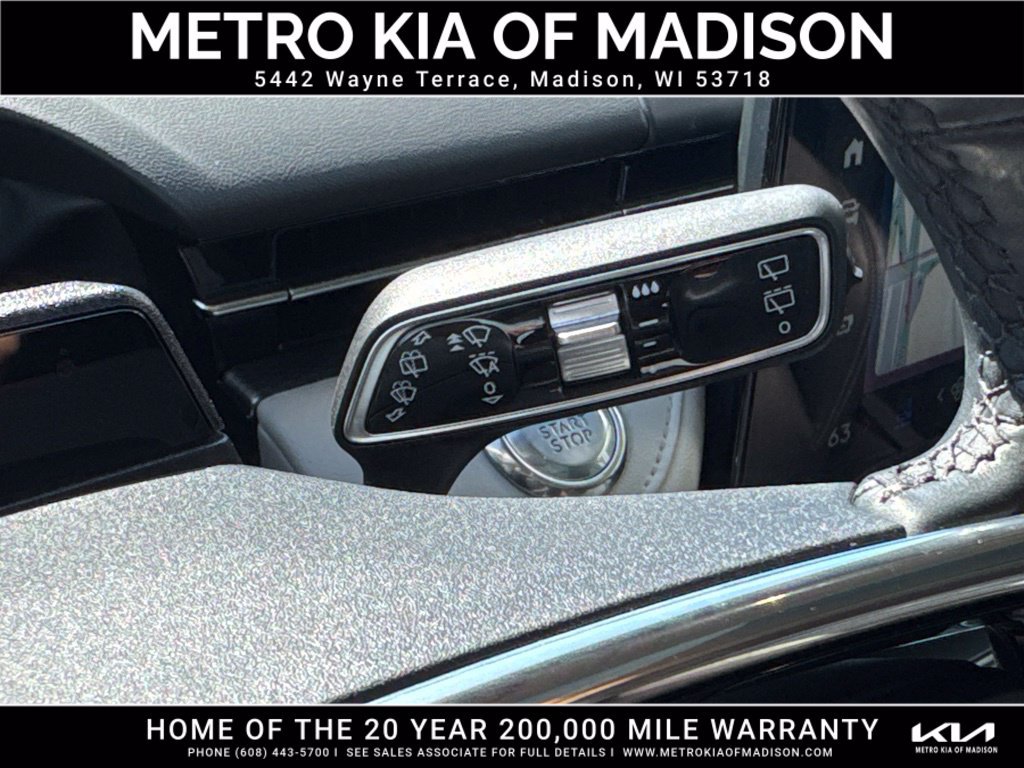 Used 2024 Lincoln Nautilus Premier w/ Equipment Group 102A AWD/4WD image 24