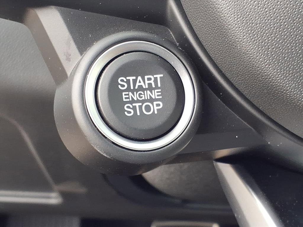 New 2025 Alfa Romeo Giulia w/ Driving Assist Package image 19