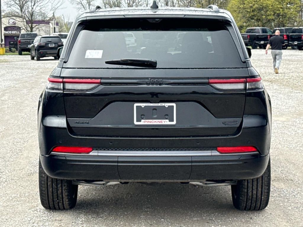 New 2026 Jeep Grand Cherokee Summit w/ Obsidian Package AWD/4WD image 7