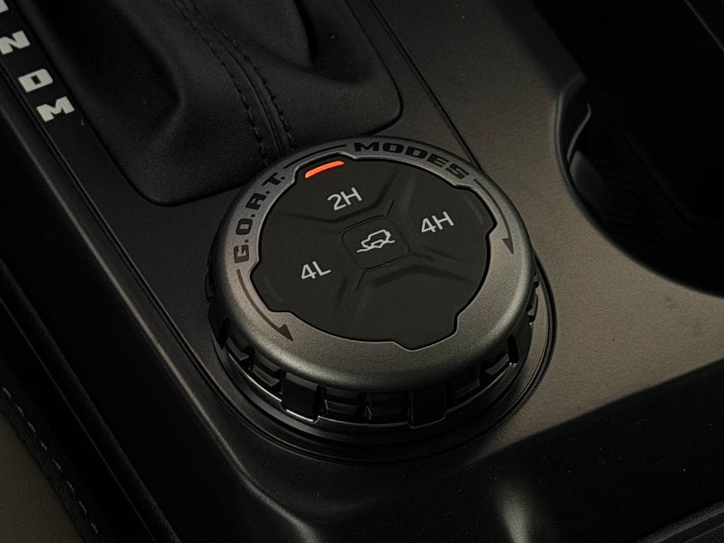 New 2026 Ford Bronco Outer Banks AWD/4WD image 17
