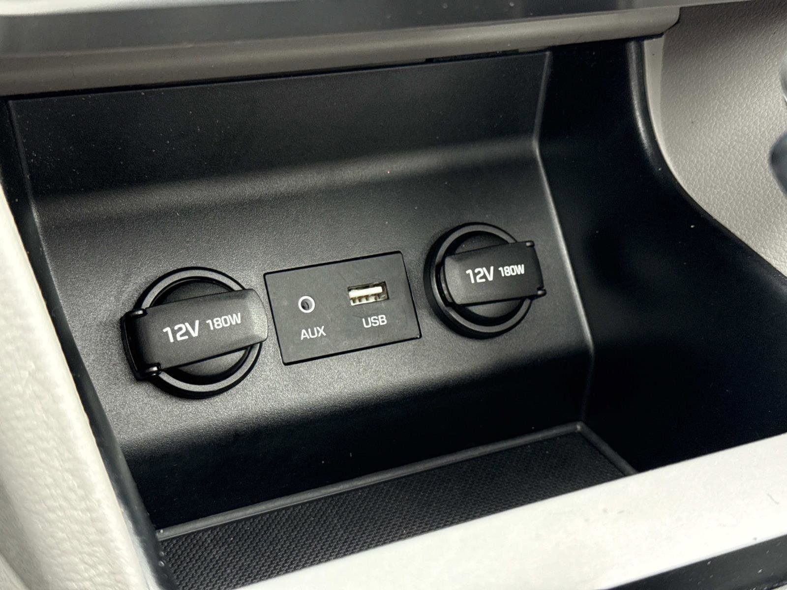 Used 2020 Hyundai Elantra Value Edition w/ Cargo Package (C1) image 8