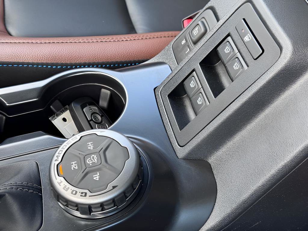 Used 2024 Ford Bronco Outer Banks image 37
