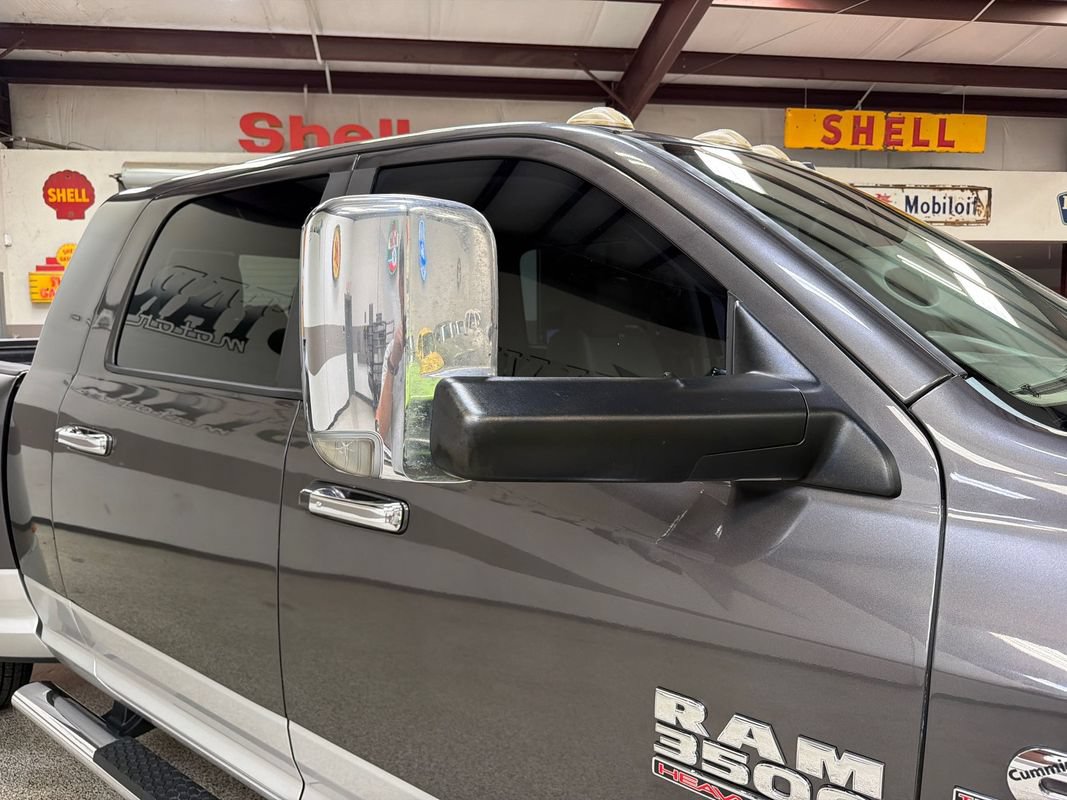 Used 2015 RAM 3500 Laramie AWD/4WD image 45