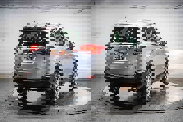 Certified 2015 Toyota RAV4 Limited image 4