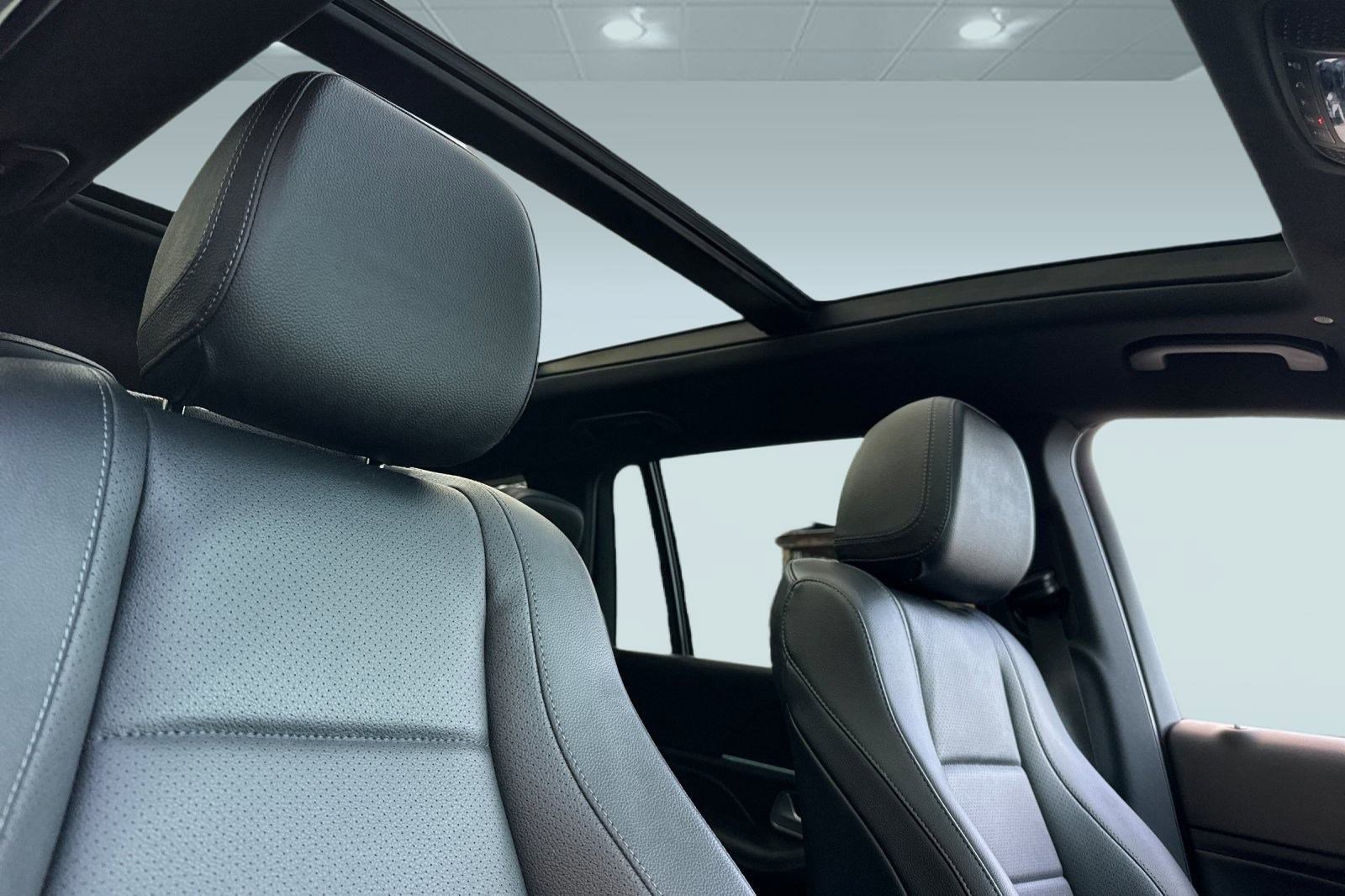 Used 2022 Mercedes-Benz GLS 450 4MATIC image 27