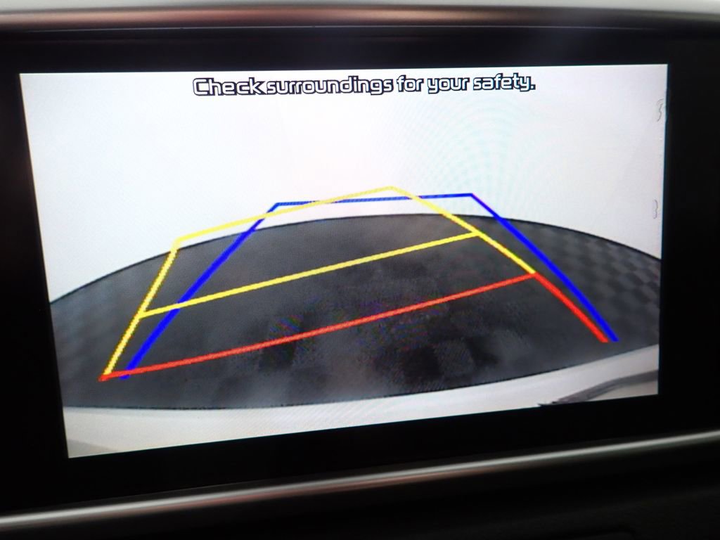 Used 2020 Kia Sportage LX image 4