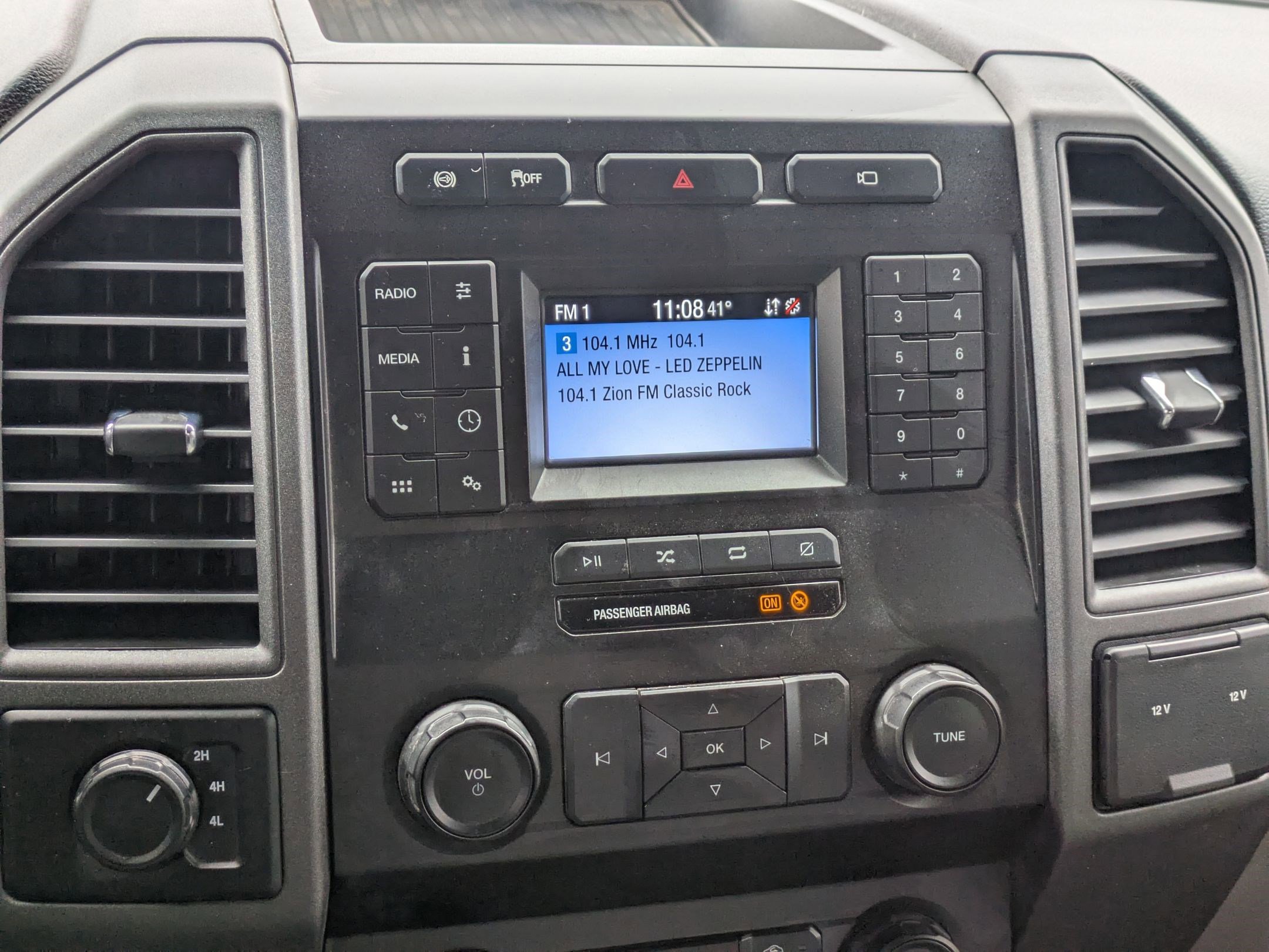 Used 2021 Ford F350 XL w/ Power Equipment Group image 21