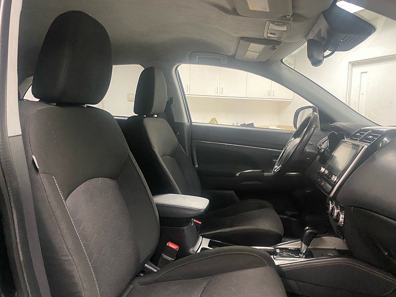 Used 2021 Mitsubishi Outlander Sport SE image 14