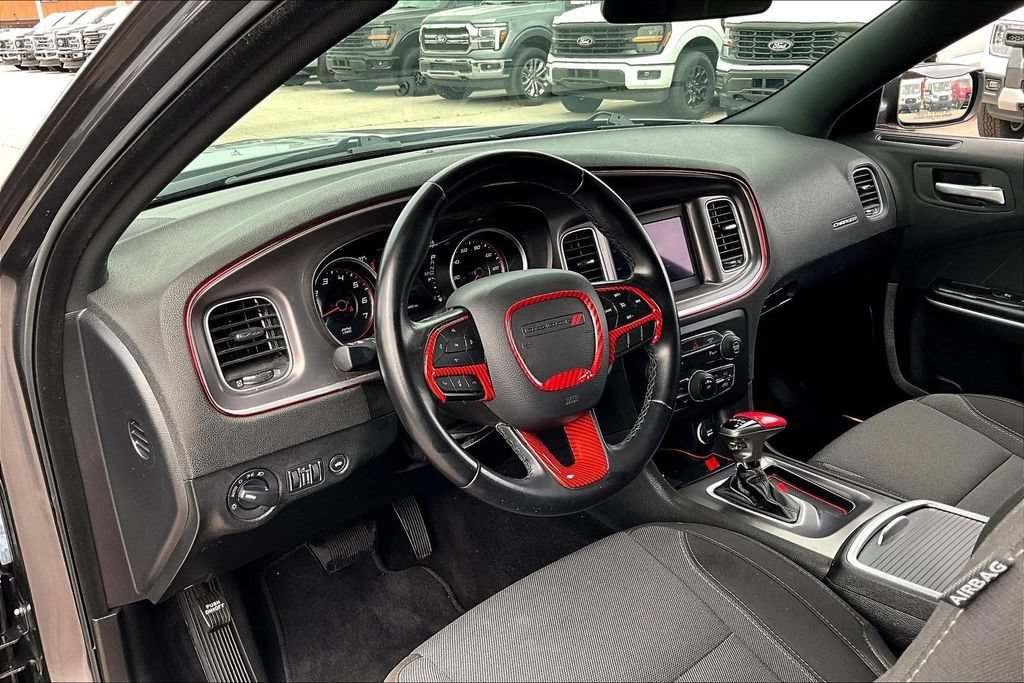 Used 2021 Dodge Charger SXT RWD image 13