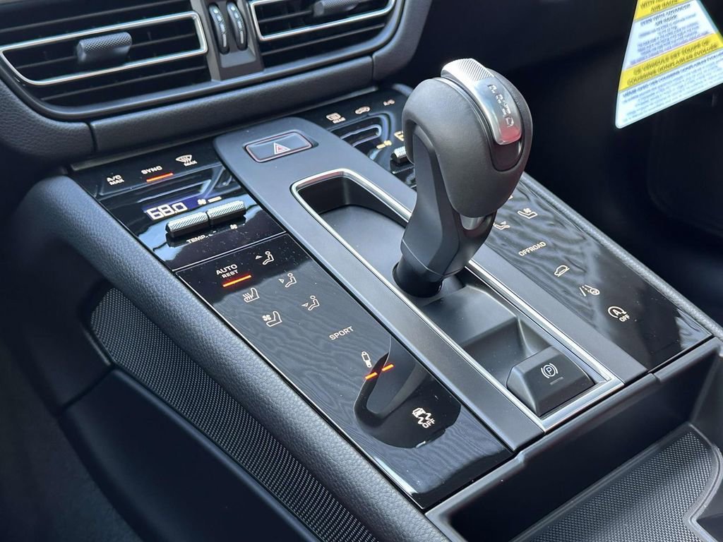 New 2026 Porsche Macan S image 28