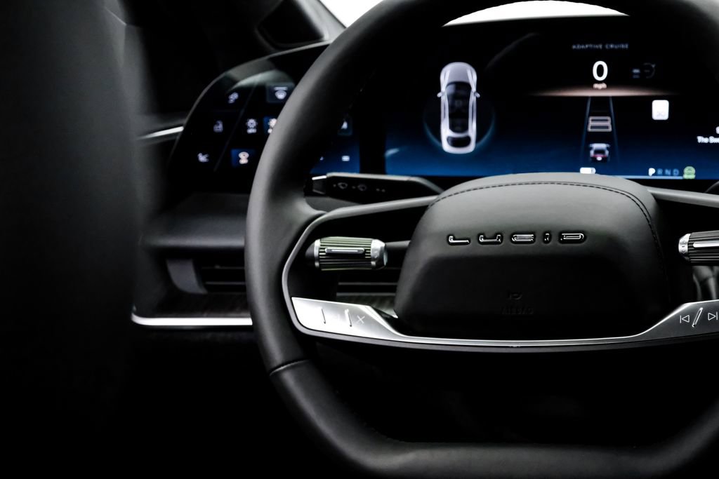 Used 2025 Lucid Air Touring image 25