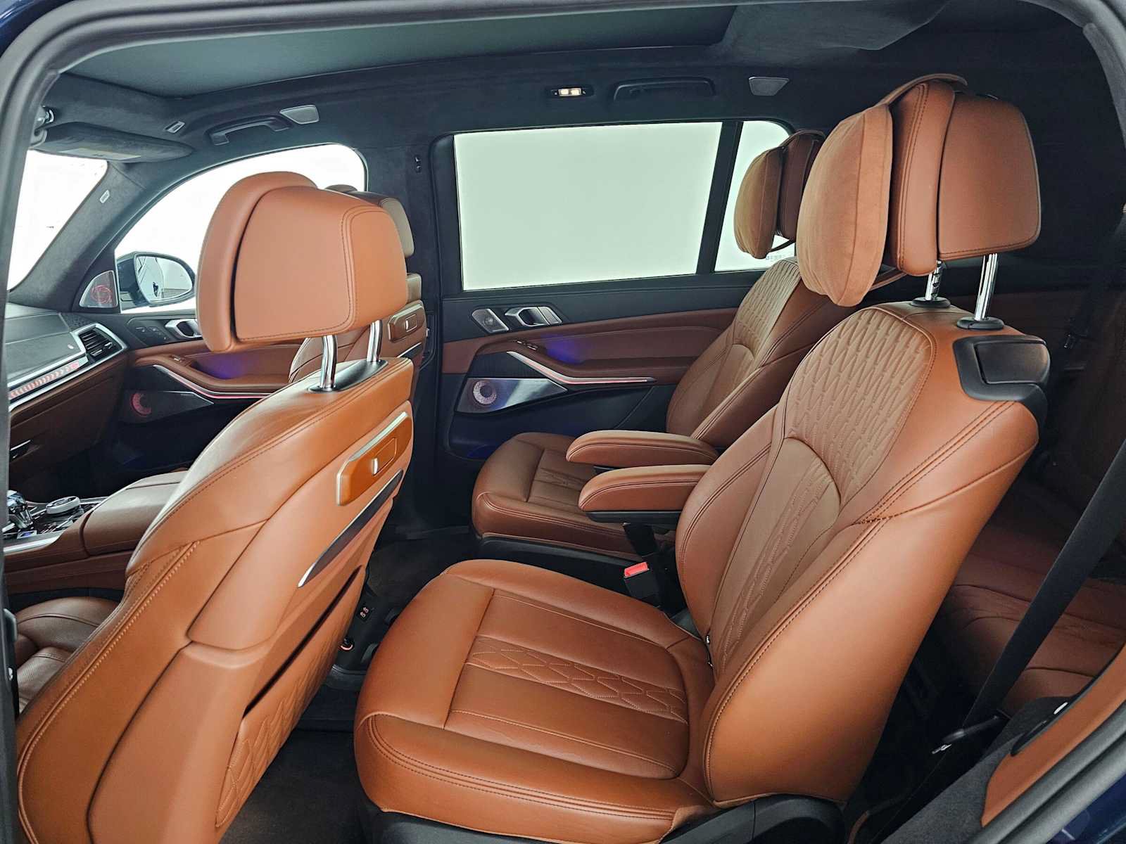 Used 2025 BMW ALPINA XB7 AWD/4WD image 18