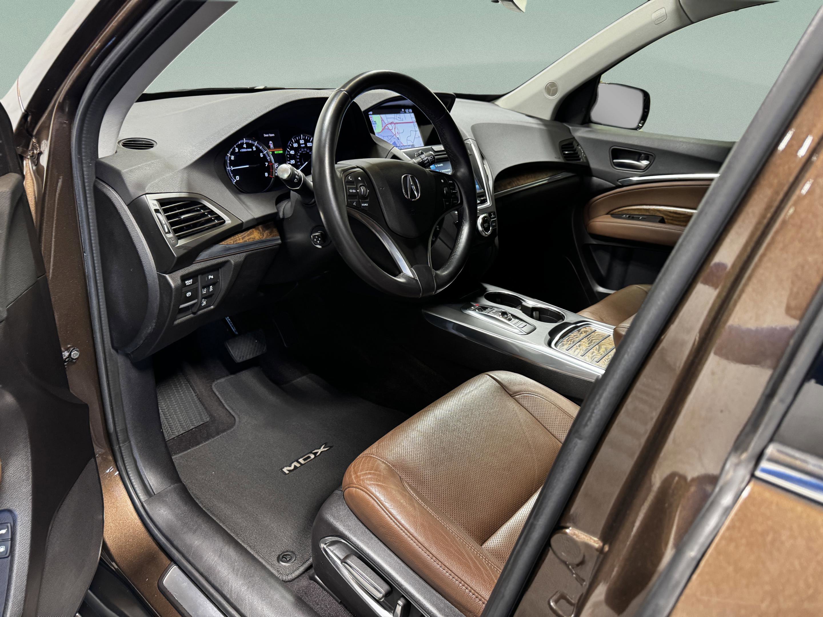 Certified 2019 Acura MDX FWD w/ Technology Package image 9