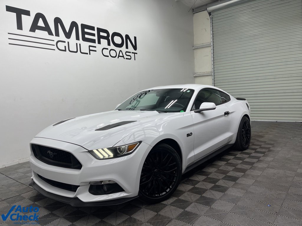 Used 2017 Ford Mustang GT w/ GT Performance Package image 2