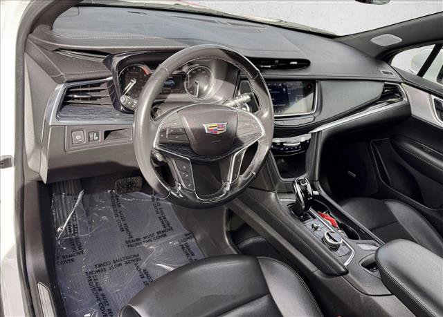 Used 2024 Cadillac XT5 Premium Luxury AWD/4WD image 11