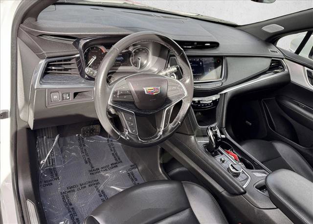 Used 2024 Cadillac XT5 Premium Luxury AWD/4WD image 11