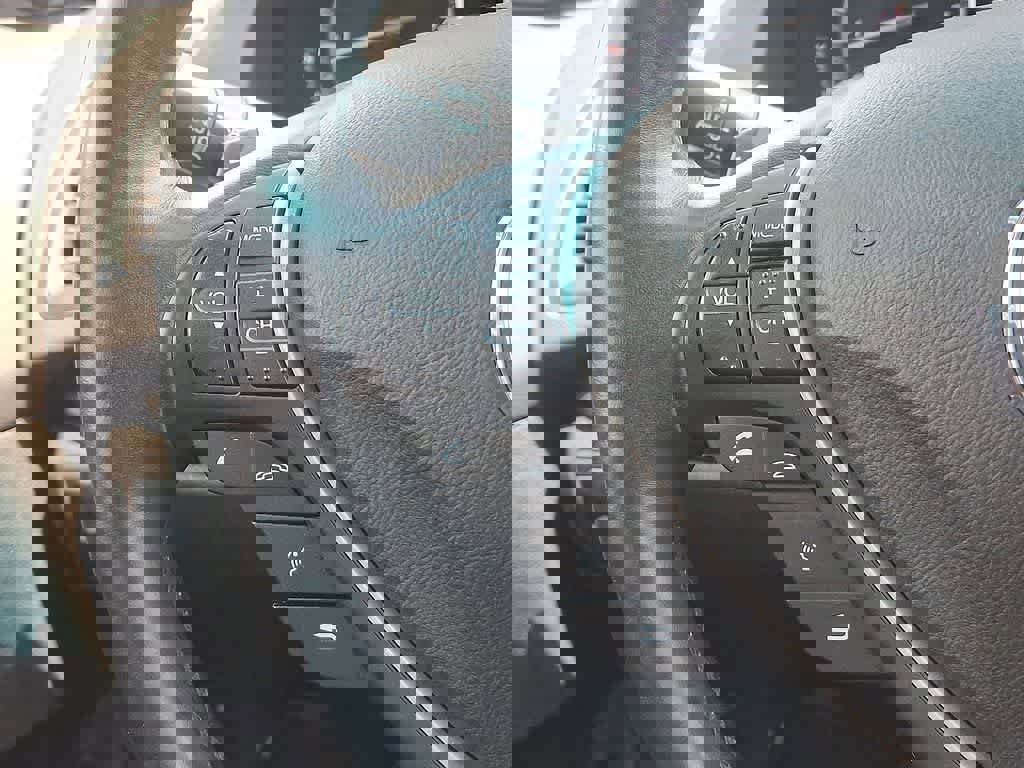 Used 2015 Acura RDX AWD w/ Technology Package image 17