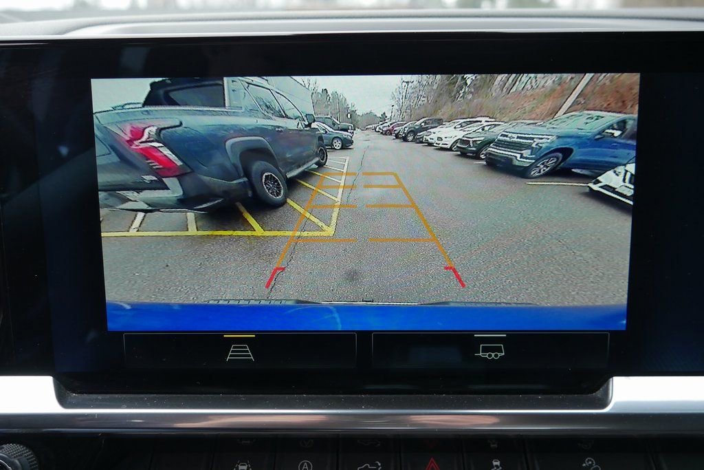 Used 2022 Chevrolet Silverado 1500 LT w/ Z71 Off-Road Package image 17