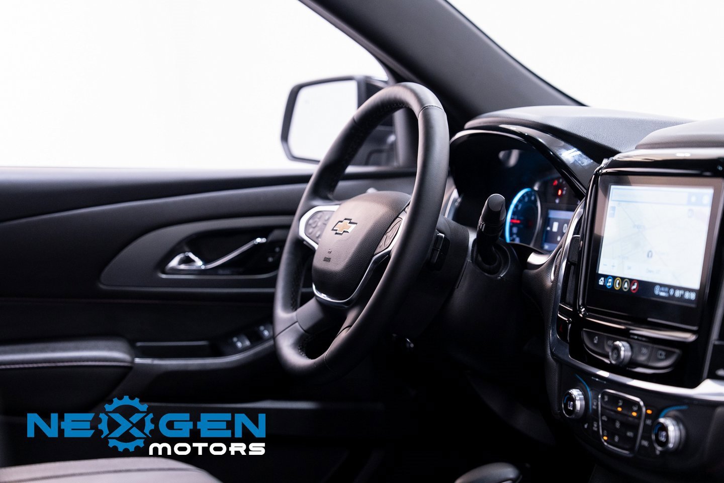 Used 2023 Chevrolet Traverse RS w/ LPO, Floor Liner Package image 51