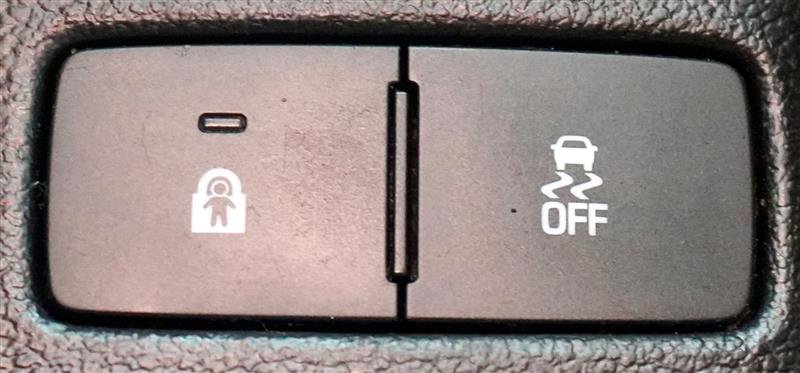 Used 2012 Chevrolet Sonic LS image 20