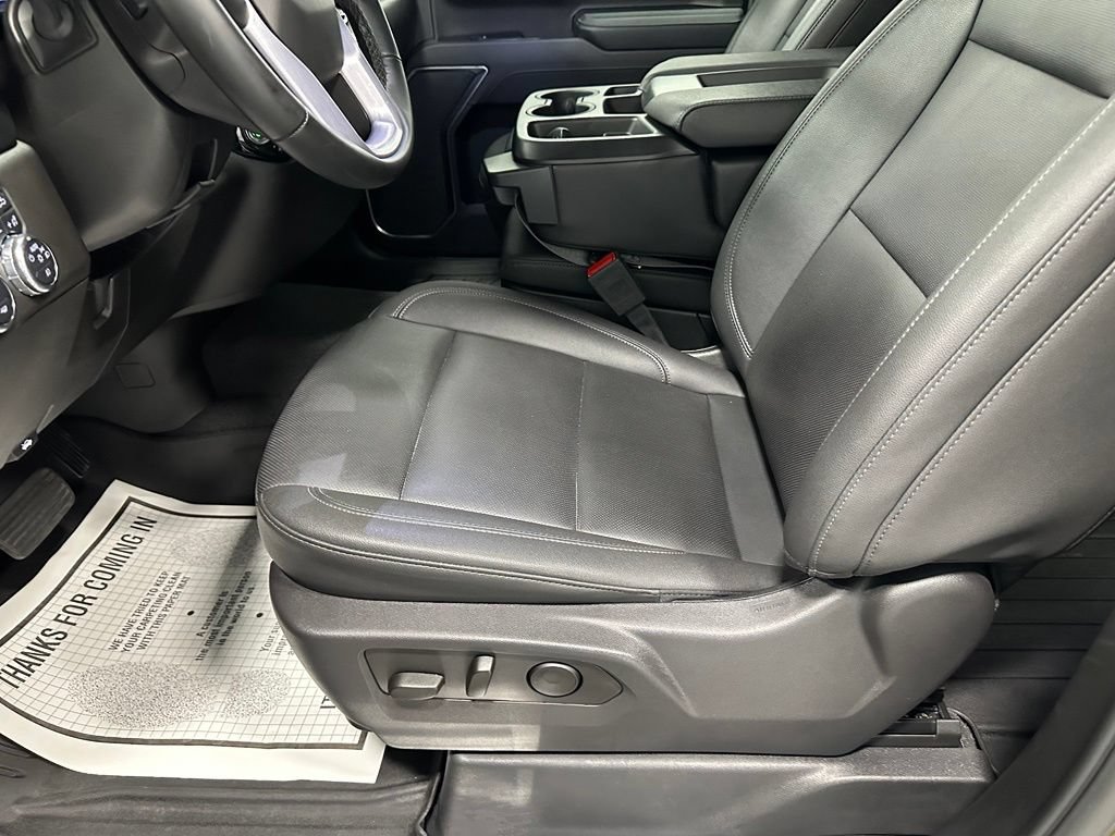 Used 2025 GMC Sierra 1500 SLT AWD/4WD image 13