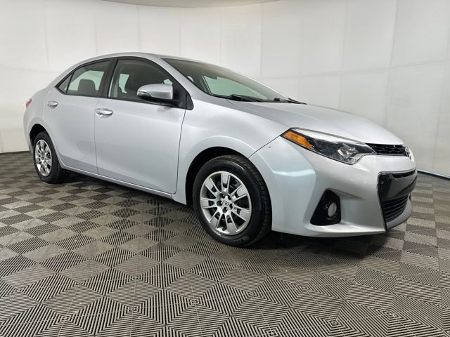 Used 2014 Toyota Corolla S image 2