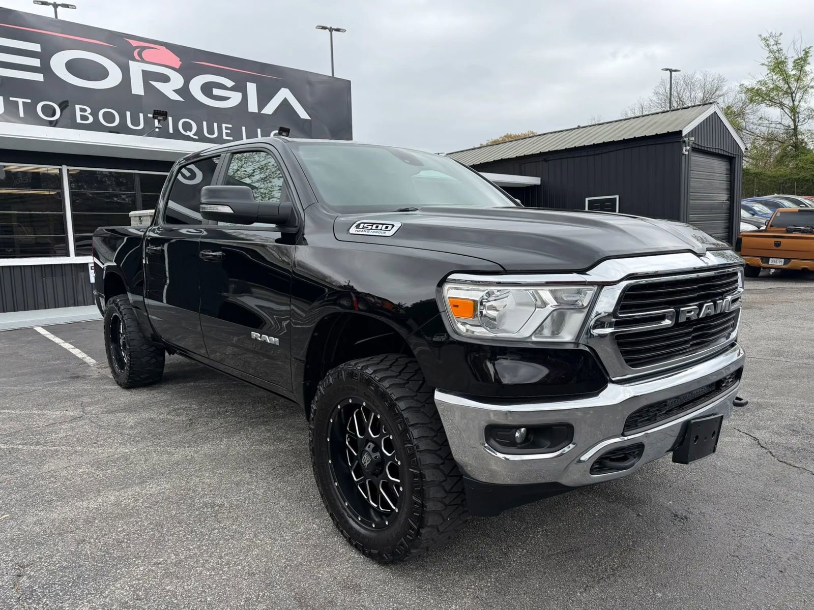 Used 2021 RAM 1500 Lone Star AWD/4WD image 3