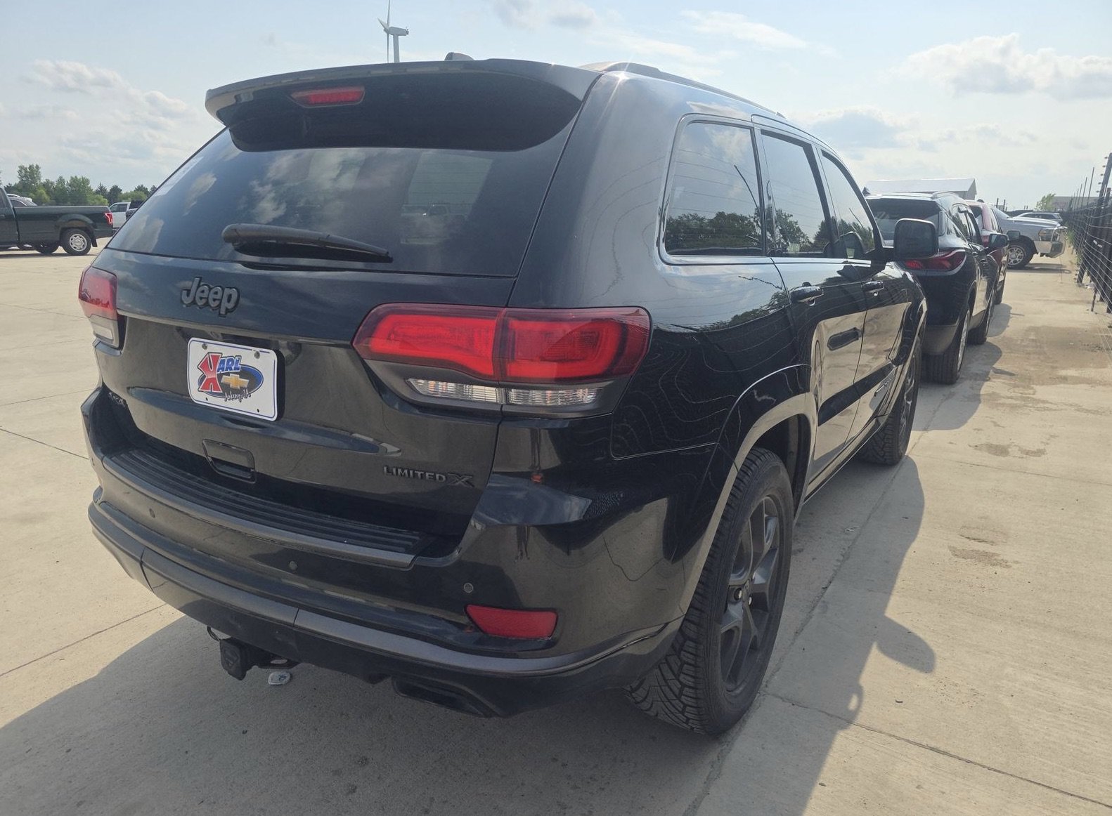 Used 2019 Jeep Grand Cherokee Limited X AWD/4WD image 3