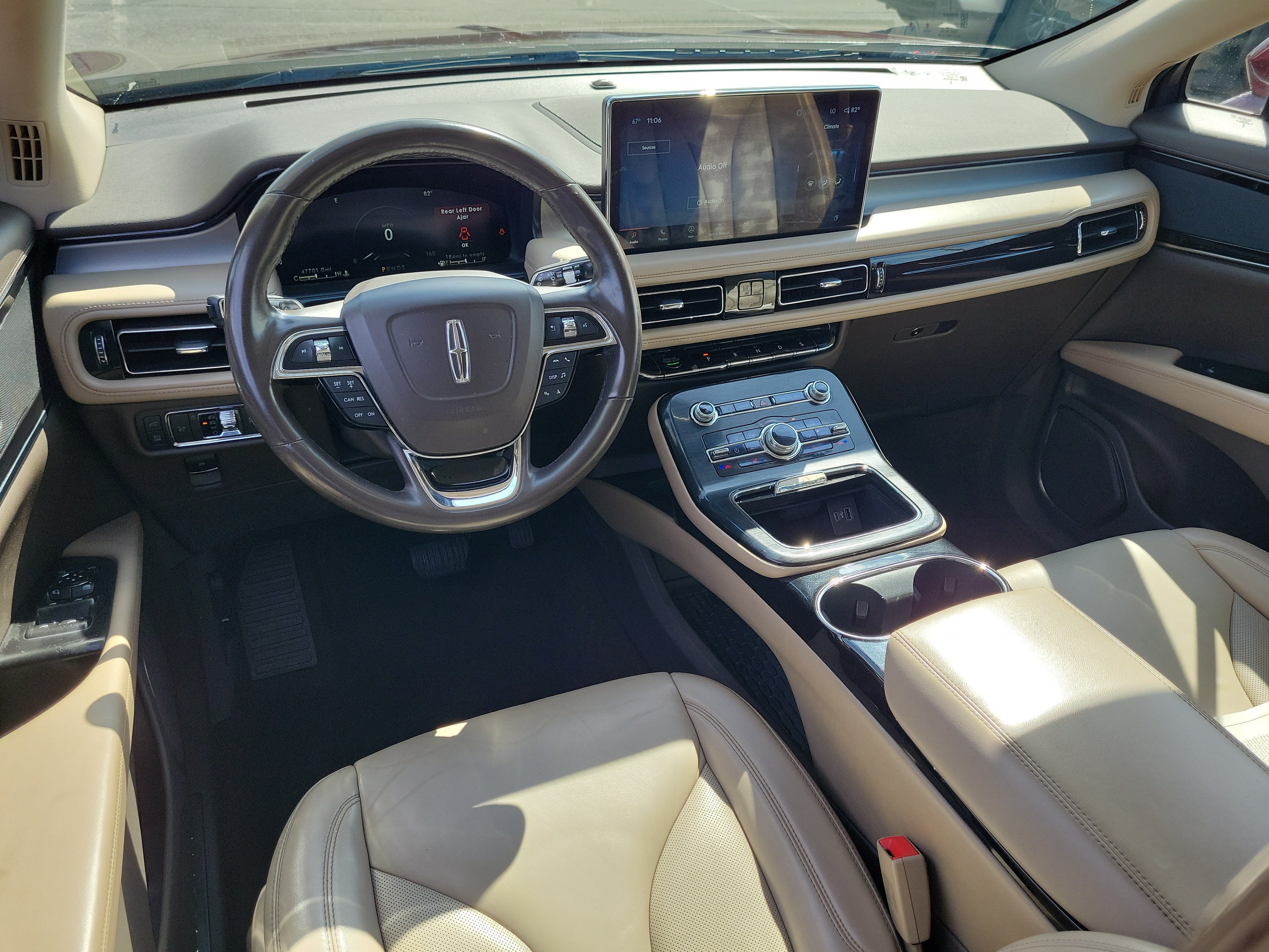 Used 2021 Lincoln Nautilus AWD w/ Equipment Group 101A image 15