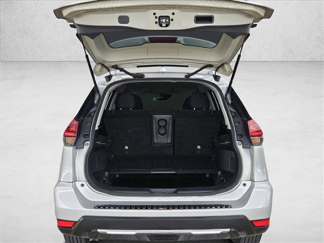 Used 2019 Nissan Rogue S w/ Special Edition Package FWD image 20