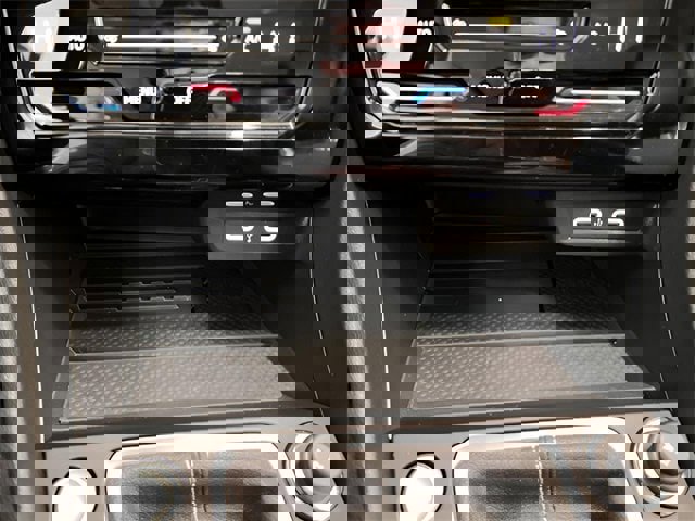 Used 2025 Volkswagen Jetta SE image 23