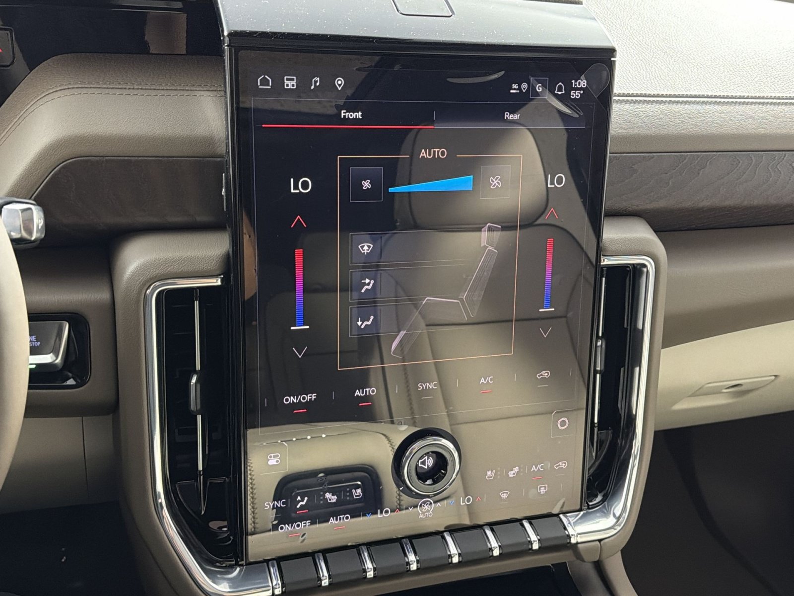 New 2026 GMC Yukon XL Denali w/ Denali Reserve Package AWD/4WD image 21