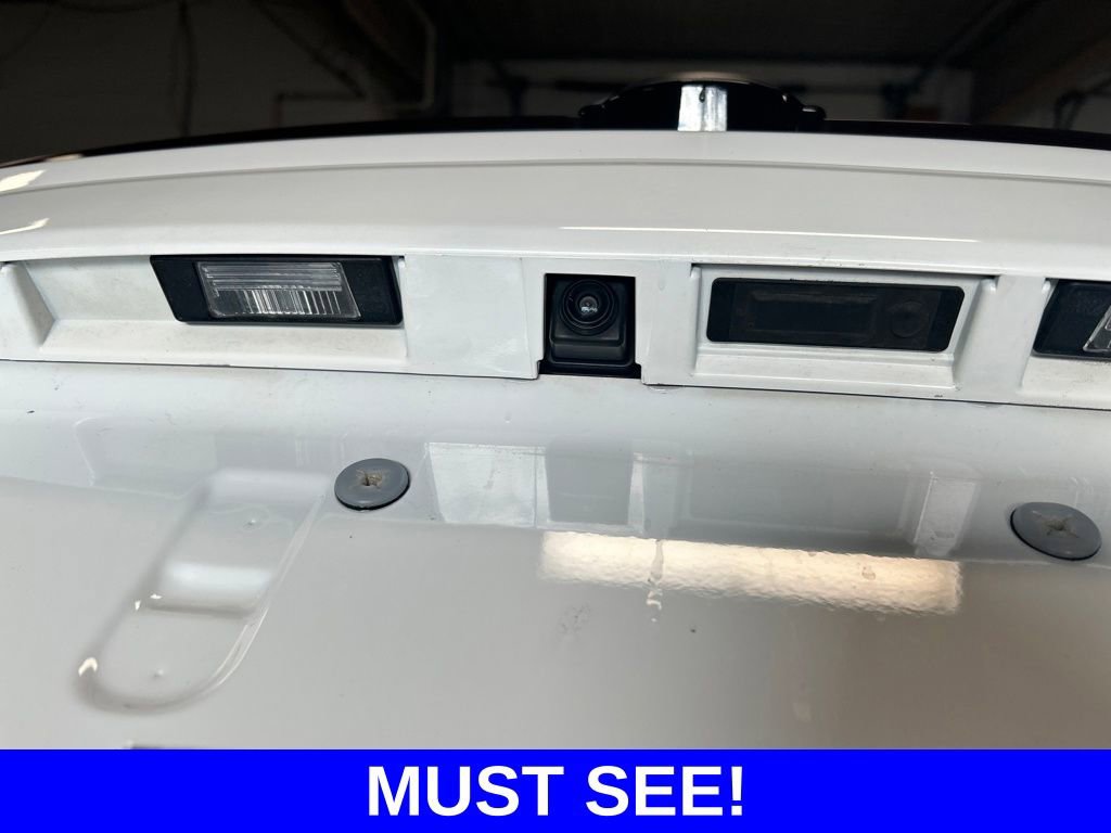 Used 2022 Nissan Kicks SV image 18