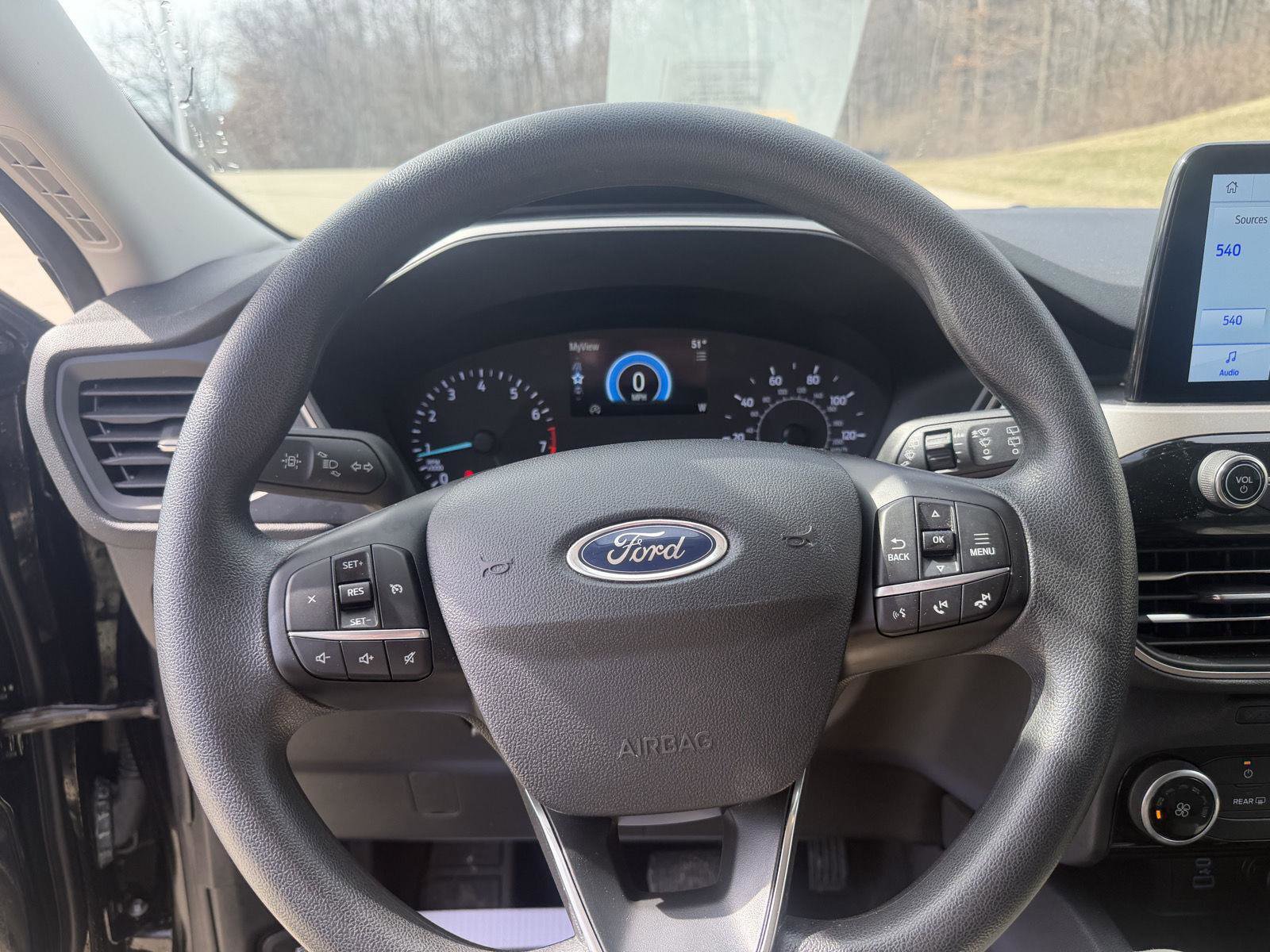 Used 2022 Ford Escape SE image 13