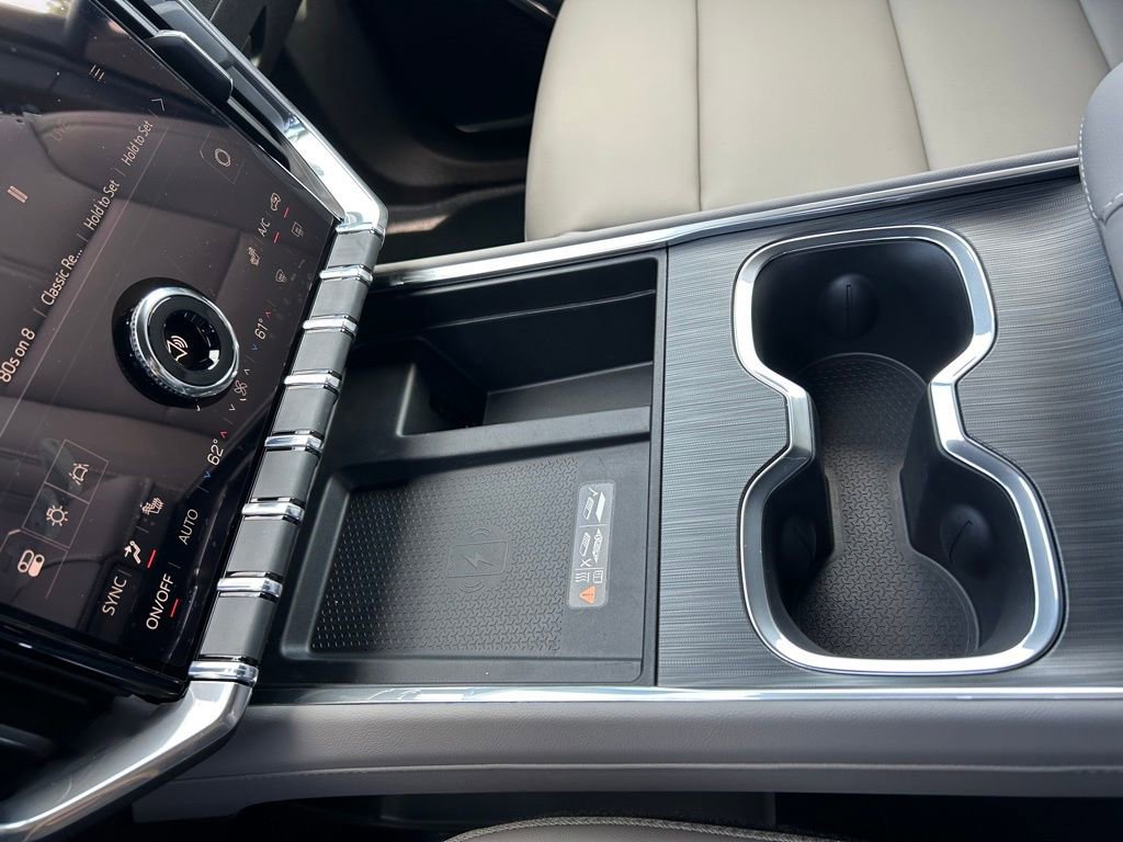 New 2026 GMC Acadia Elevation w/ Elevation Premium Package FWD image 31