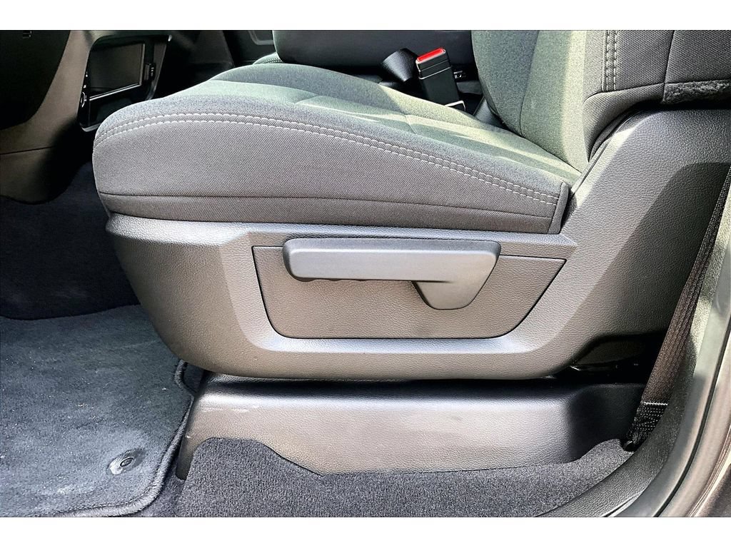 New 2026 RAM 3500 Tradesman AWD/4WD image 35