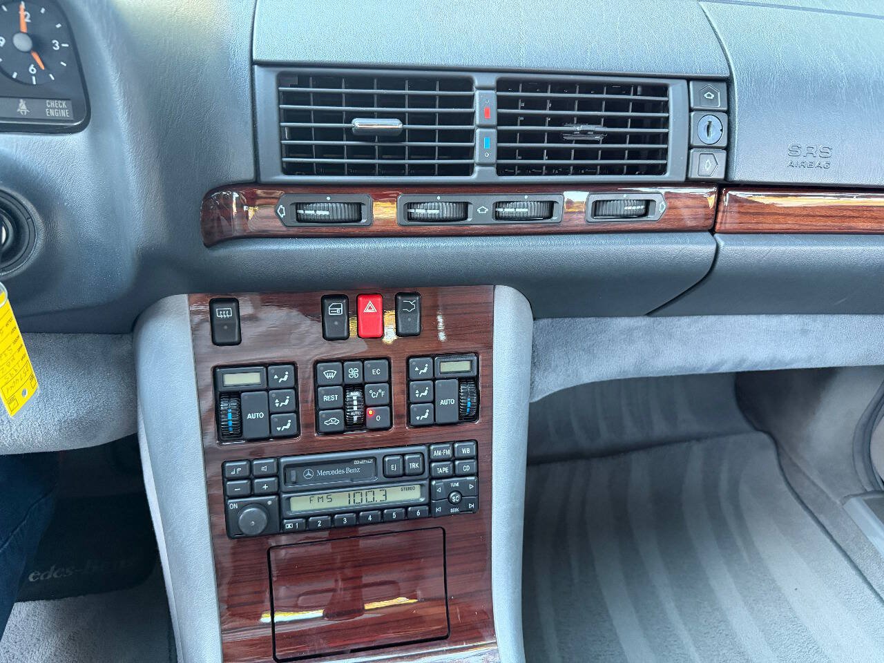 Used 1995 Mercedes-Benz S 320 image 31