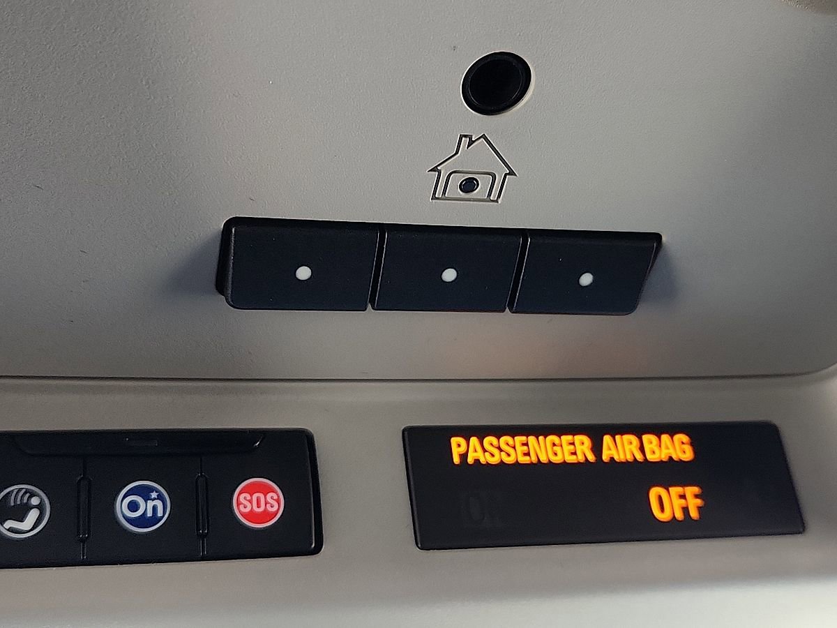 Used 2020 Cadillac Escalade Luxury image 10