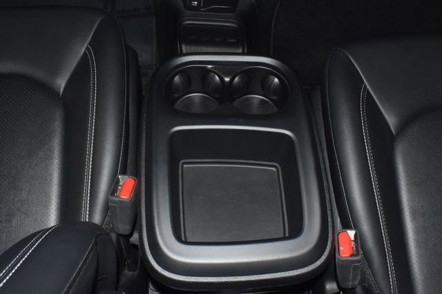 Certified 2025 Chrysler Pacifica Select image 23