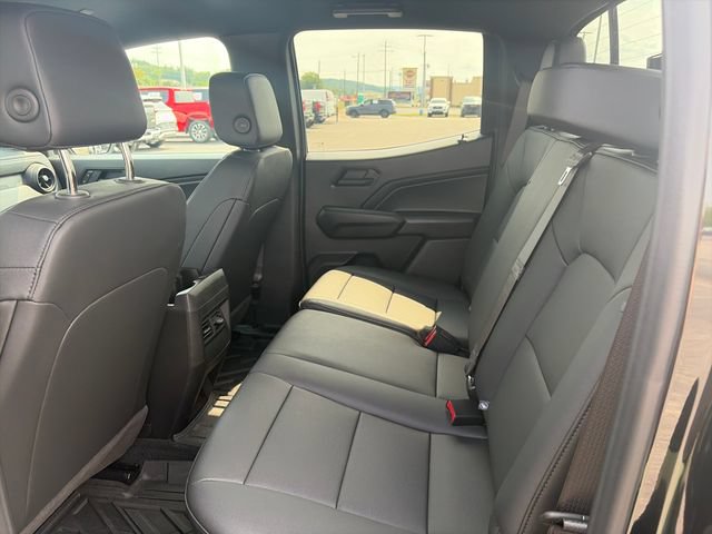 Used 2026 Chevrolet Colorado Trail Boss AWD/4WD image 15