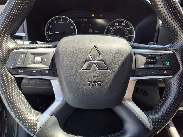 Used 2024 Mitsubishi Outlander SE FWD image 9