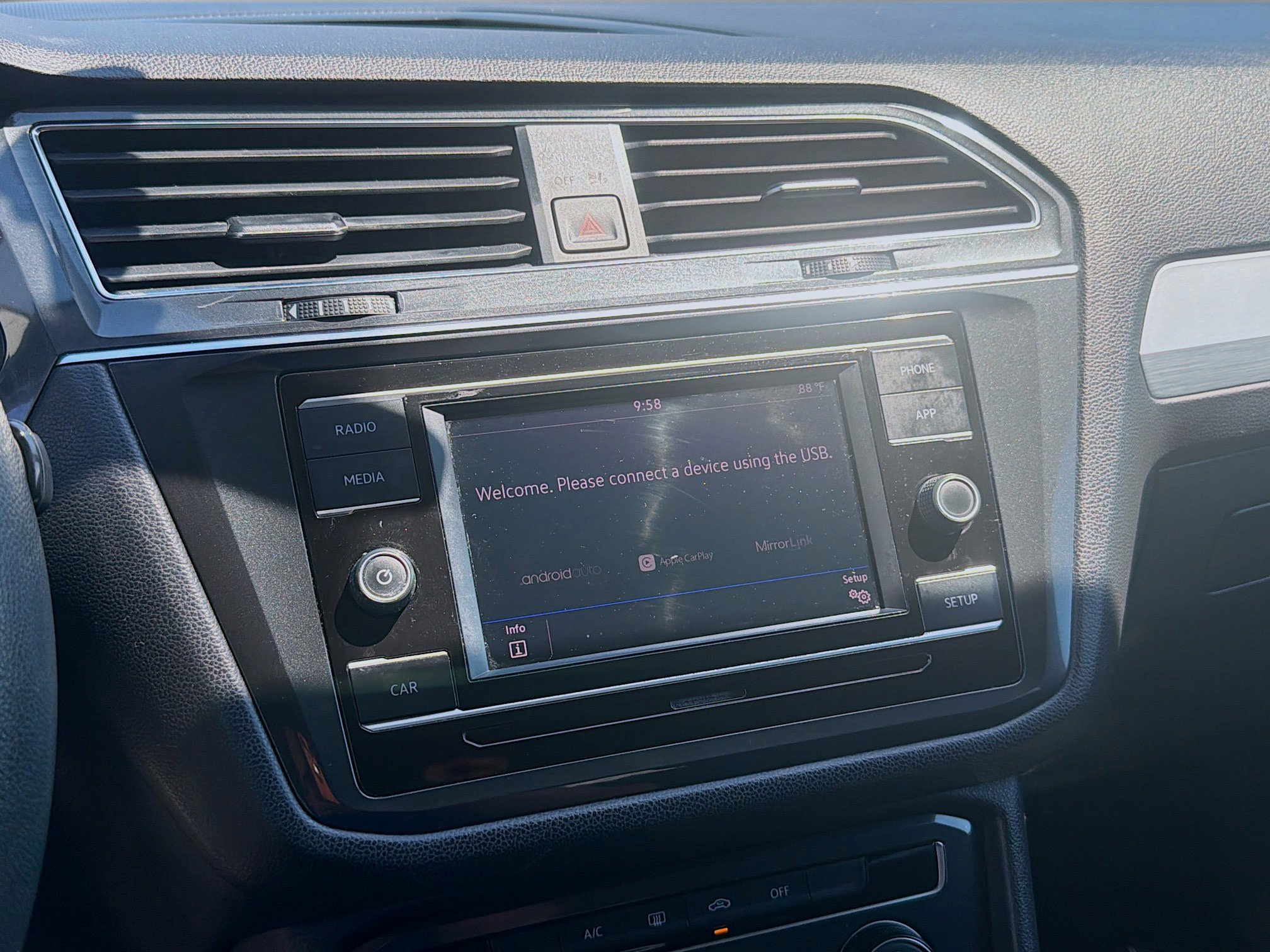 Used 2019 Volkswagen Tiguan S w/ Driver Assistance Package image 10