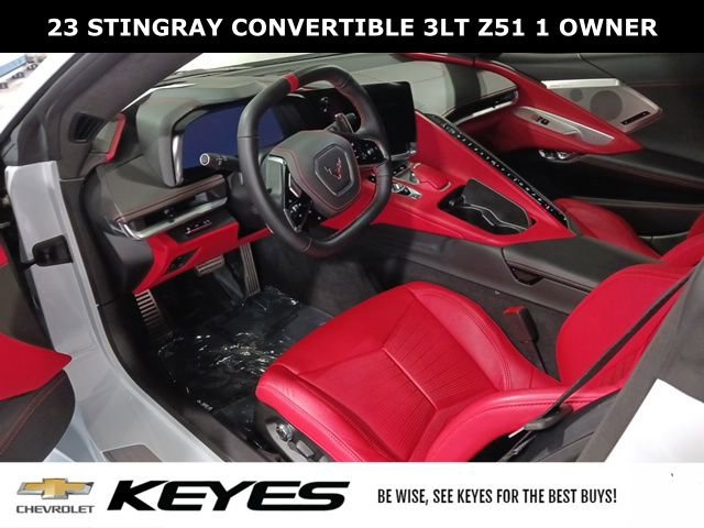 Used 2023 Chevrolet Corvette Stingray Premium Conv w/ Z51 Performance Package image 3