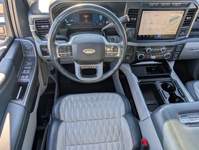 Used 2024 Ford F250 Limited image 11