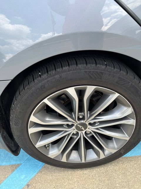Used 2016 Hyundai Genesis 3.8 w/ Option Group 04 AWD/4WD image 19
