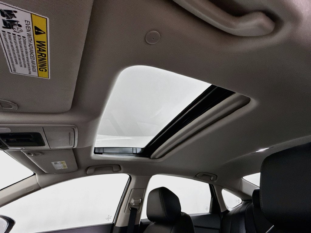 Used 2025 Honda Accord Touring image 14