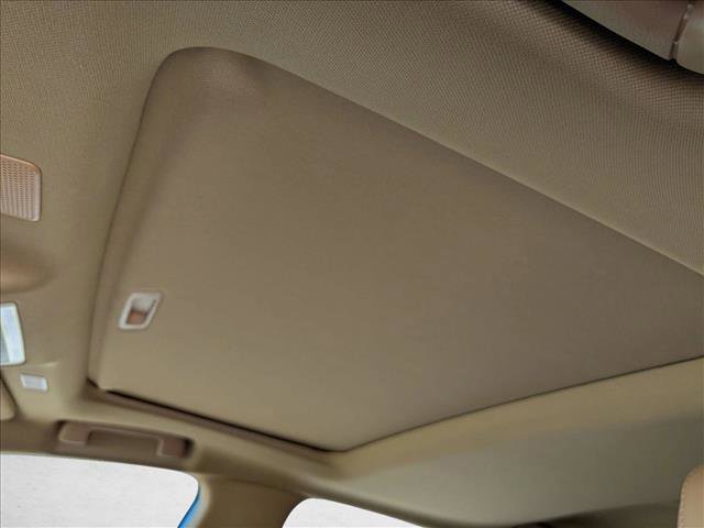 Used 2023 Lexus ES 300h Ultra Luxury w/ Accessory Package (Z2) image 17