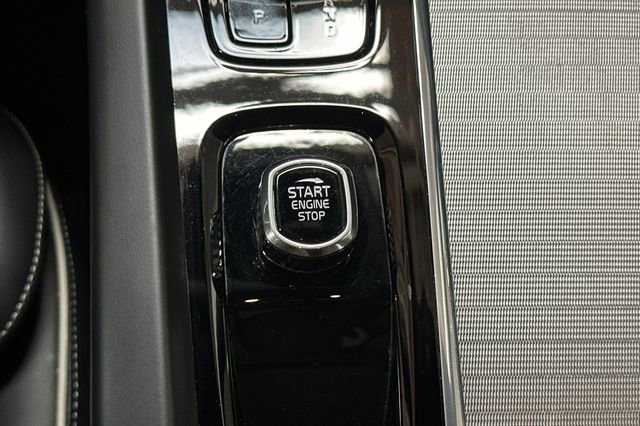 Used 2024 Volvo S60 B5 Plus w/ Climate Package image 25