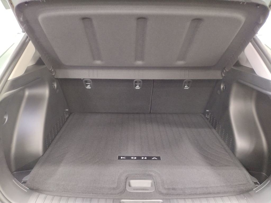 New 2026 Hyundai Kona SEL Premium image 16